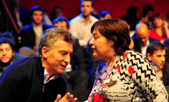 Denuncian que el Municipio contrató a una empresa presuntamente ligada a Graciela Ocaña