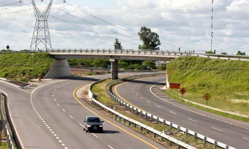 Nación lanza licitación para privatizar nuevos tramos de autopistas y rutas