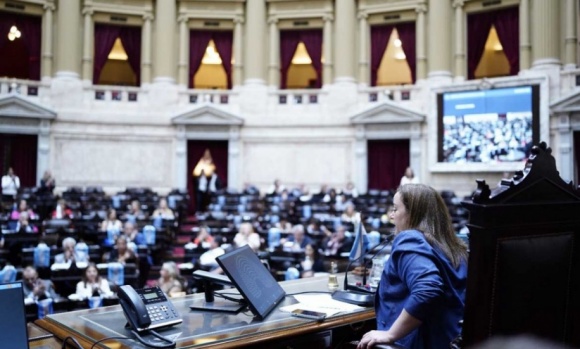 Cecilia Moreau abogó por “retomar la agenda parlamentaria por un camino de diálogo”