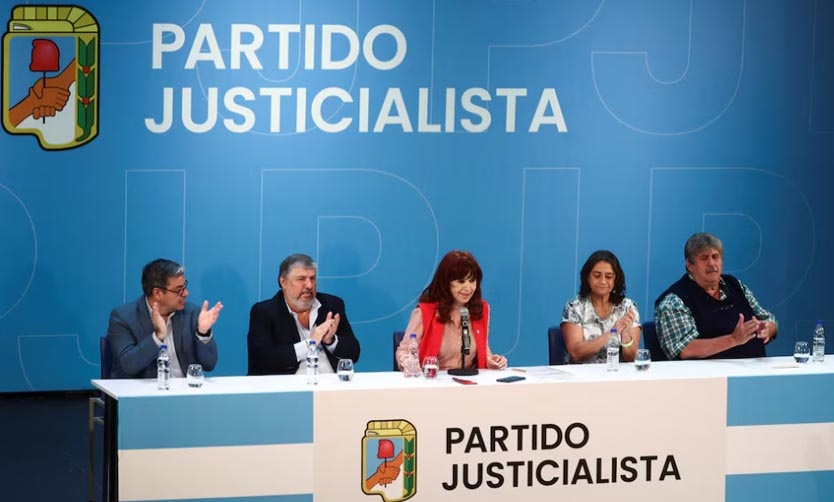 Con duras críticas a Milei, Cristina Fernández asumió la presidencia del PJ