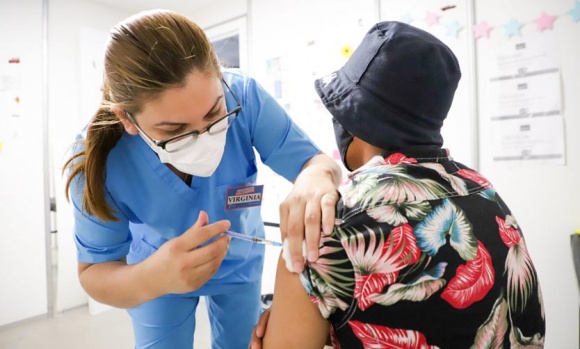 El 20% de la población de Pilar ya tiene tres vacunas contra el coronavirus