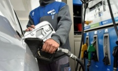 YPF aumentó las naftas hasta 12%: cuánto cuesta ahora llenar el tanque