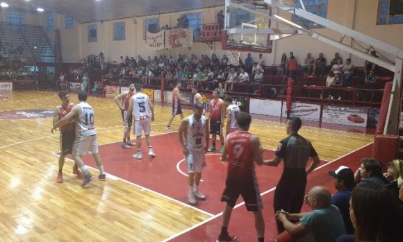 Básquet: Gran Victoria de Atlético Pilar como visitante