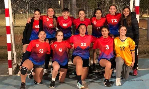 Handball: las chicas de Muni Pilar y una fecha perfecta en Maschwitz