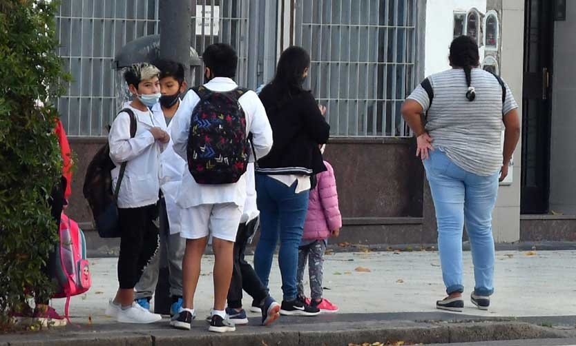 Un estudio asegura que cerrar escuelas es la segunda medida más eficaz para reducir contagios