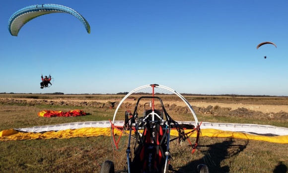 Pilar tiene una nueva escuela de Parapente