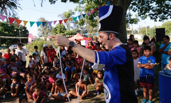 Lanzan el programa “Verano en tu Plaza”