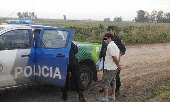 Detienen a peligroso delincuente que había robado una casa tras maniatar a una mujer