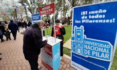 Relanzan la campaña de recolección de firmas para defender la Universidad de Pilar