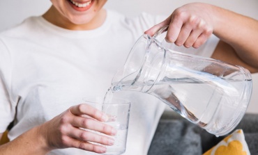 Consejos para beber agua y mantenernos hidratados en el verano