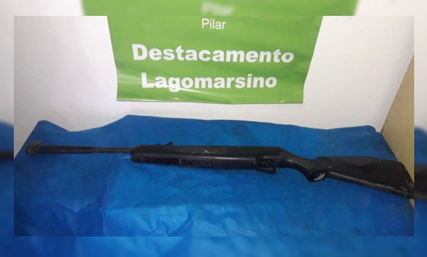 Un adolescente hirió en el rostro a otro menor al dispararle con un rifle de aire comprimido