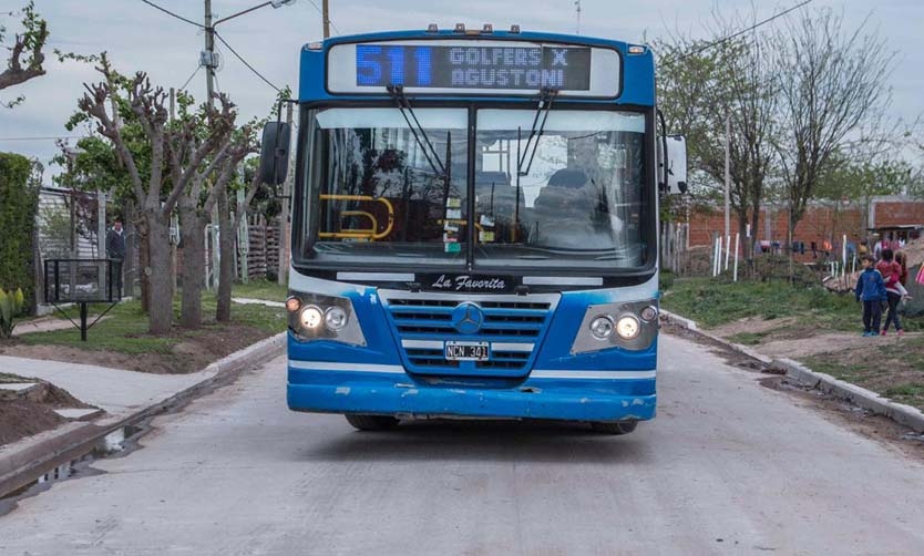 Anuncian la ampliación del recorrido de una línea de colectivos