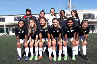 La Escuela Municipal de Fútbol Femenino a la final de los Evita