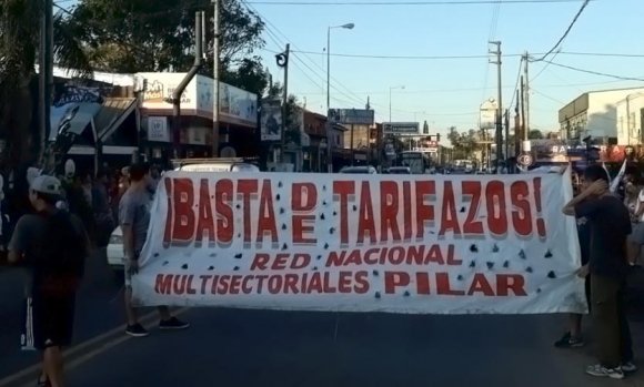 Nueva manifestación por los tarifazos: Juntan firmas para que se dé marcha atrás con los aumentos