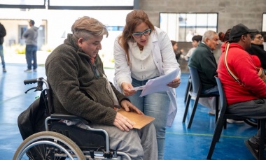 El Municipio realizó un nuevo operativo de inclusión con asesoramiento para vecinos