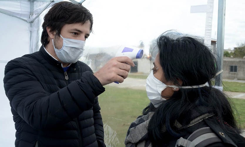 COVID: Provincia asegura que se redujo la aceleración de contagios en el AMBA