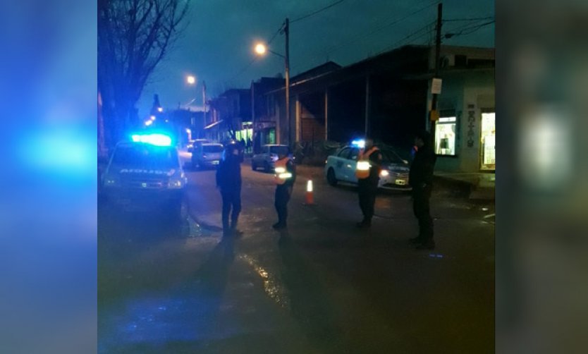 Delincuentes balearon a un comerciante en un supermercado chino