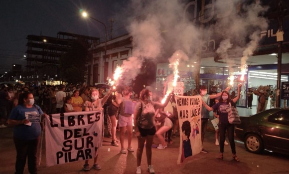 Manifestación para que se cumpla la prohibición de venta de pirotecnia sonora