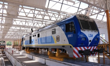 Nación frenó la reparación de locomotoras para el ferrocarril San Martín