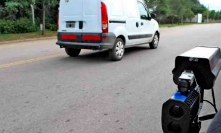 Con cruces entre la oposición y el oficialismo, el Concejo aprobó las fotomultas