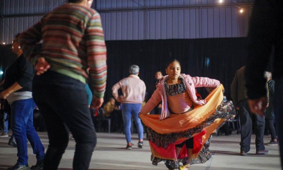 Las Noches de Peña siguen recorriendo los Clubes Municipales