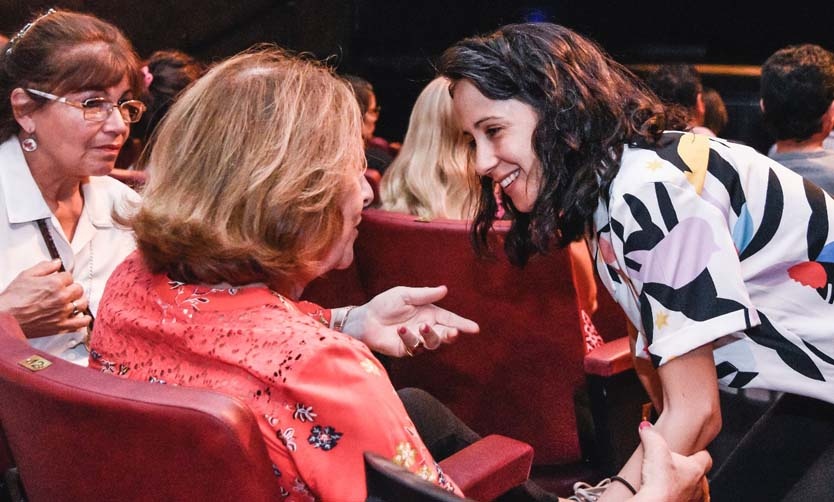 Mujeres que administran merenderos disfrutaron de una función teatral en el Lope de Vega