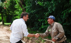 Achával recorrió los nuevos trabajos de asfaltos en Del Viso