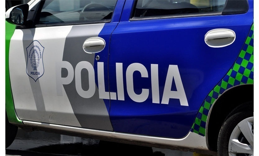 Hallan a una mujer asesinada en su casa de Derqui