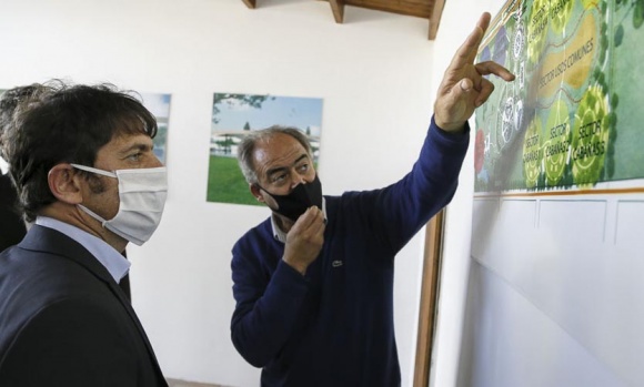 Kicillof: la pandemia "no va a detener la actividad económica en la provincia"