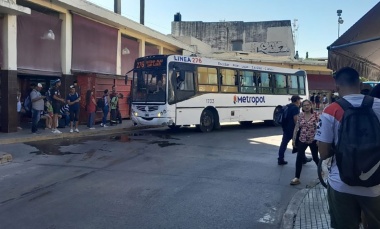 Colectivos: en 2024 se movilizaron en el AMBA un 7% menos de pasajeros que en 2023