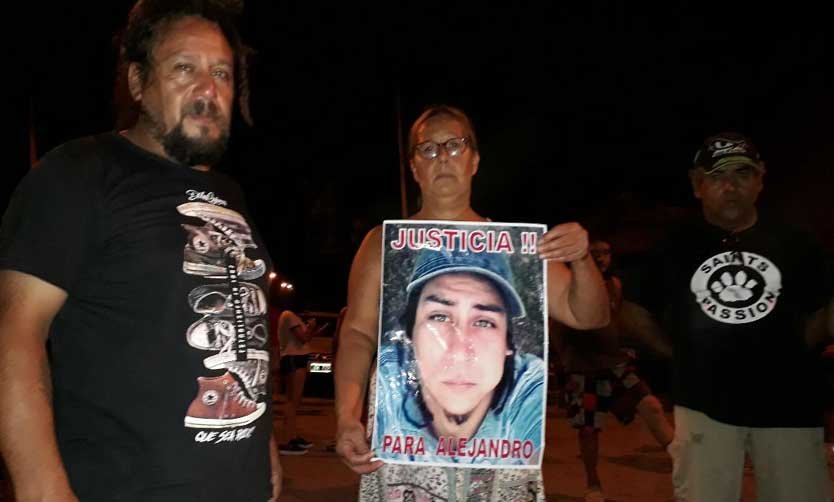 Asesinato en Derqui: “Mi hijo era un buen chico, no merecía que lo fusilen por la espalda”   