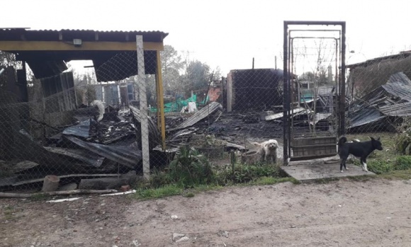 Del Viso: Perdió la casa por un incendio y pide ayuda para reconstruirla