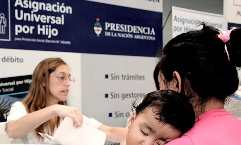 Fijan nuevos requisitos para acceder a la Asignación Universal por Hijo