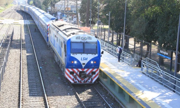 Concluyeron las obras de restauración de 127 kilómetros de vías del Tren San Martín