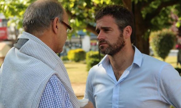 Achával cuestionó al intendente por la ordenanza de supermercados: "Gobierna cada vez para menos gente"