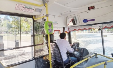 Empresas de colectivos piden aumentar el boleto para pagar el aguinaldo