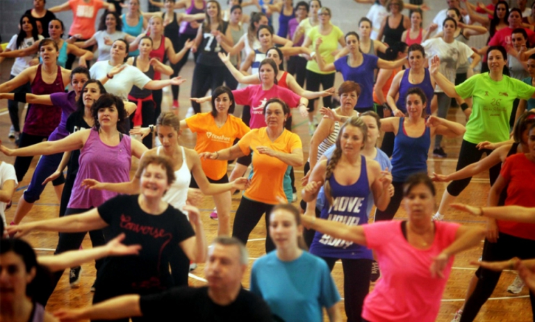 Con una Master Class de Zumba, Pilar se suma al mes de la lucha contra el Cáncer de Mama