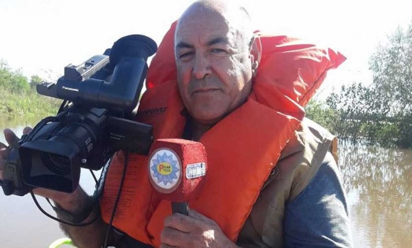 Periodista pilarense enfrenta un delicado estado de salud tras contraer COVID-19