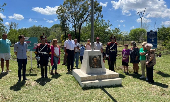 Vecinos homenajearon al General San Martín a 210 años de su paso por Pilar