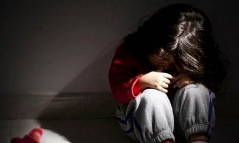 Violó durante 5 años a su hijastra menor de edad