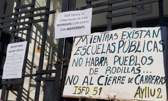 Volvieron los bloqueos en el Instituto de Formación Docente