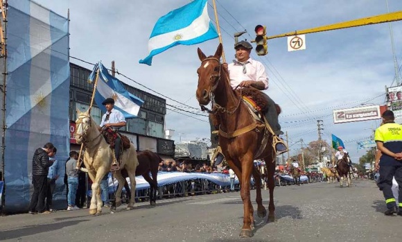 Pilar celebró el 209 Aniversario de la Revolución de Mayo