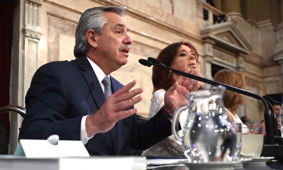 Los ejes económicos del discurso del Presidente: tarifas, FMI, planes y reforma laboral